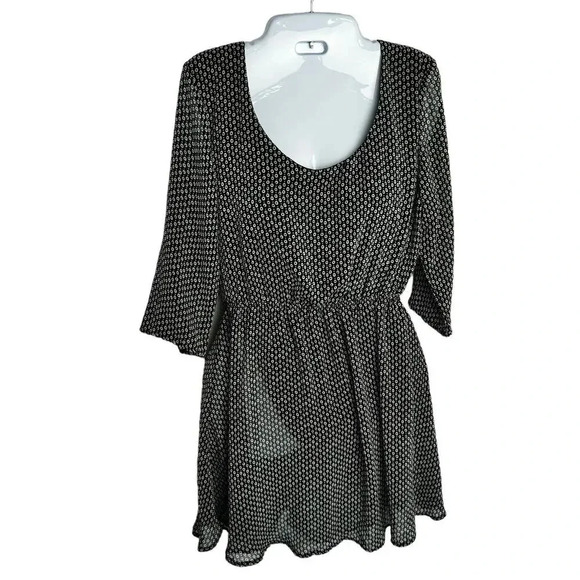 Shana (Revolution Shops) Black Gray Geometric Pattern 3/4 Sleeve Dress Women's M - Picture 1 of 8